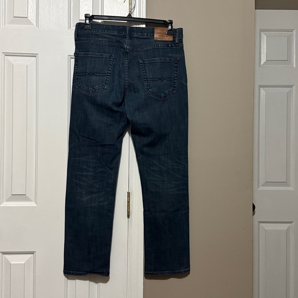 Lucky Brand Men's Dark Blue Straight Jeans 32x30 - Picture 2 of 8